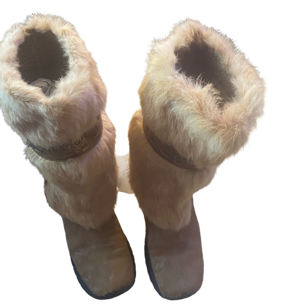 Enzo Angiolini

Pony hair boots Boots - Picture 5 of 9